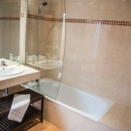 Kelu カレタ・デ・フステ